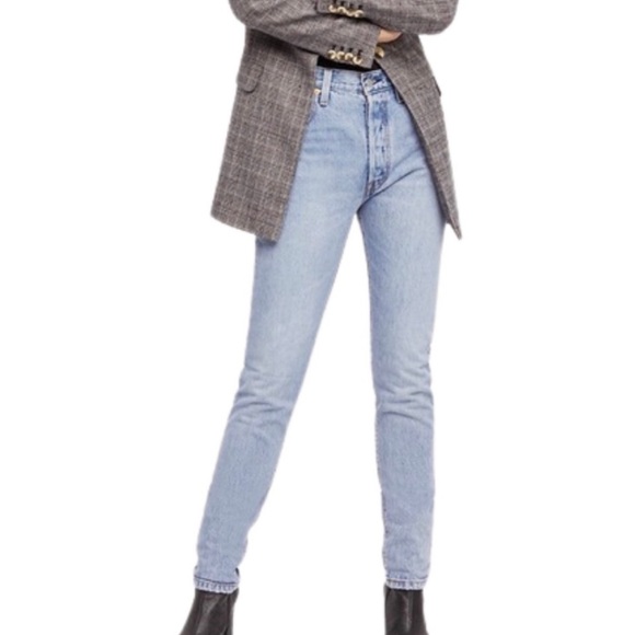 Levi’s taper skinny jeans. - Picture 3 of 9